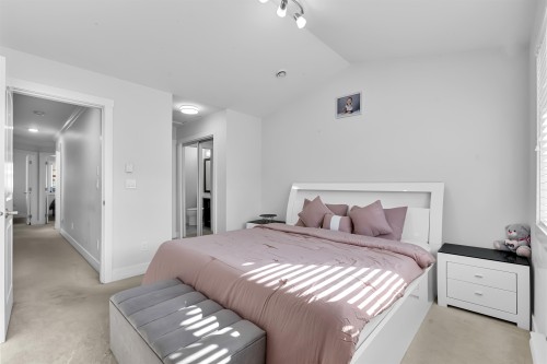 121-13898 64 Avenue, Surrey, BC 