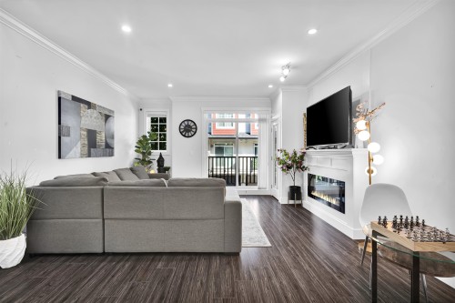 121-13898 64 Avenue, Surrey, BC 