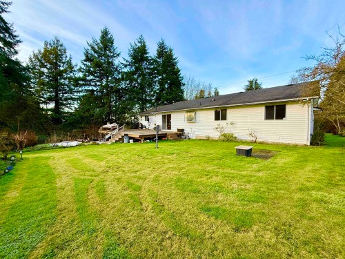 18572 76 Avenue, Surrey, BC 