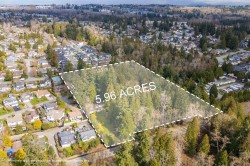 16203 8 Avenue  Surrey, BC V4A 1A3