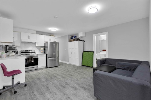 5973 142 Street, Surrey, BC 