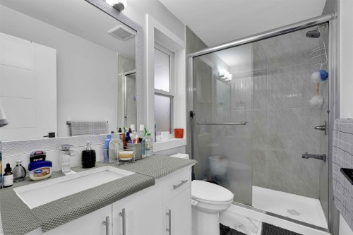 5973 142 Street, Surrey, BC 