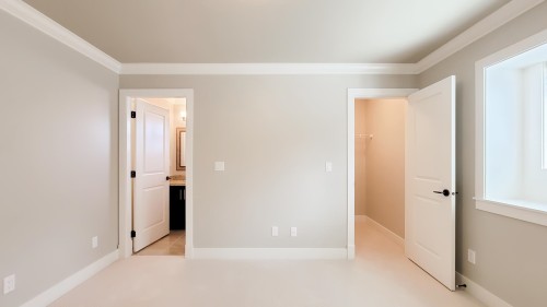 14949 96 Avenue, Surrey, BC 