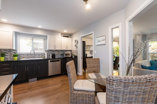 1452 Stevens Street, White Rock, BC 