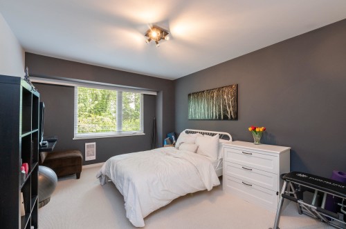 1452 Stevens Street, White Rock, BC 