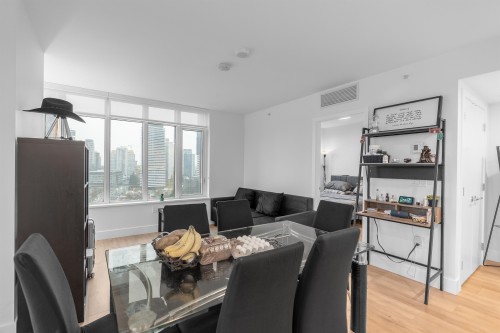 1104-10428 Whalley Boulevard, Surrey, BC 