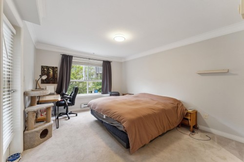 211-8115 121A Street, Surrey, BC 