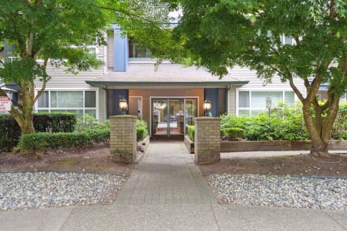 211-8115 121A Street, Surrey, BC 