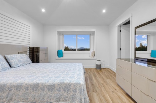 13963 60 Avenue, Surrey, BC 