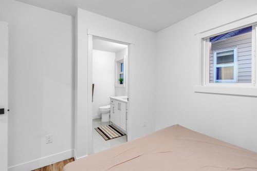 13963 60 Avenue, Surrey, BC 