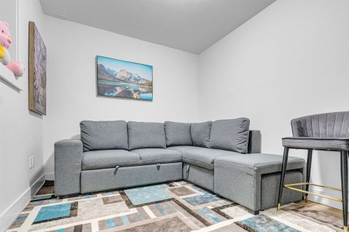 13963 60 Avenue, Surrey, BC 