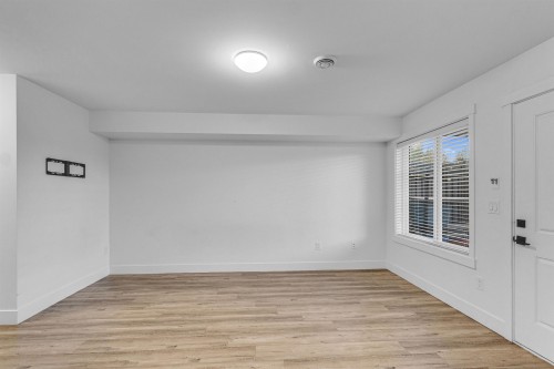 13963 60 Avenue, Surrey, BC 