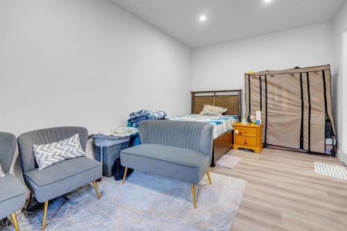 13963 60 Avenue, Surrey, BC 