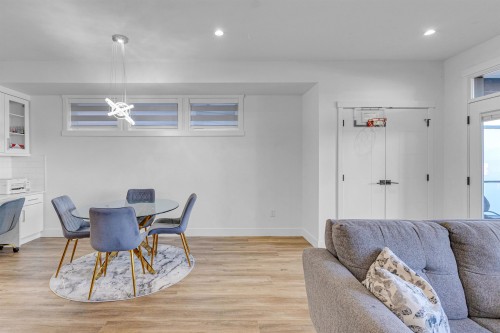 13963 60 Avenue, Surrey, BC 