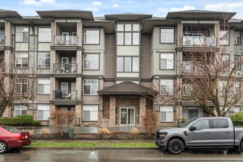 202-33338 Mayfair Avenue  Abbotsford, BC V2S 0A4