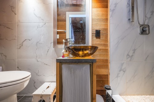 5730 132A Street, Surrey, BC 