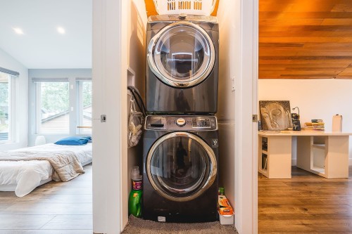 5730 132A Street, Surrey, BC 