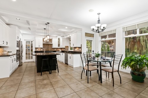 15296 57 Avenue, Surrey, BC 