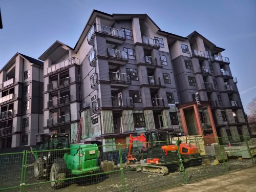 405-11063 Ravine Road, Surrey, BC 