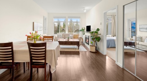 309-15388 101 Avenue  Surrey, BC V3R 4H1