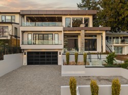 13169 Marine Drive  Surrey, BC V4A 1E6