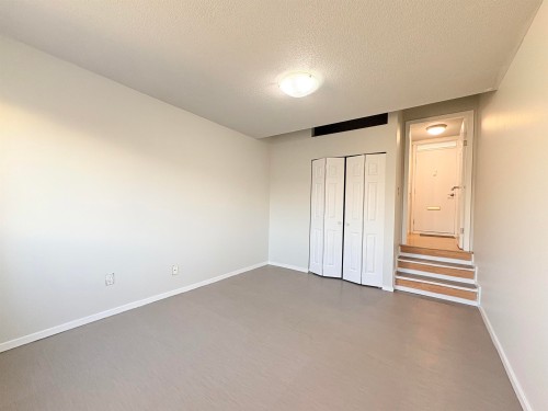 95-17716 60 Avenue, Surrey, BC 