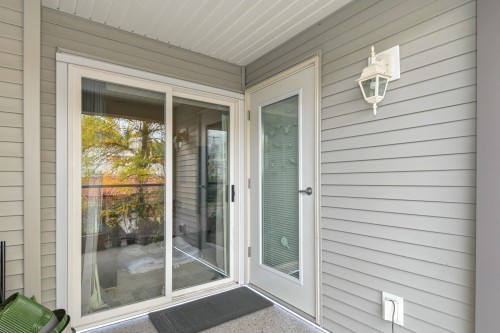 204-20200 56 Avenue, Langley, BC 