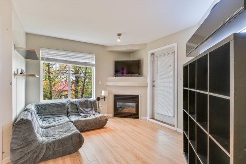 204-20200 56 Avenue, Langley, BC 