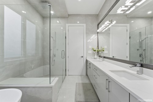 13414 60 Avenue, Surrey, BC 