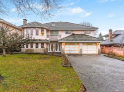 11923 98a Avenue  Surrey, BC V3V 7W7