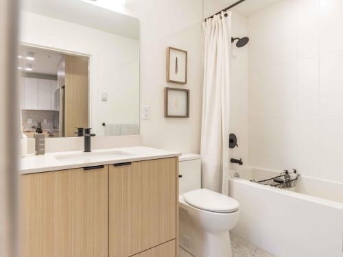 406-13455 94A Avenue, Surrey, BC 