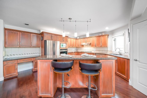 2099 132A Street, Surrey, BC 