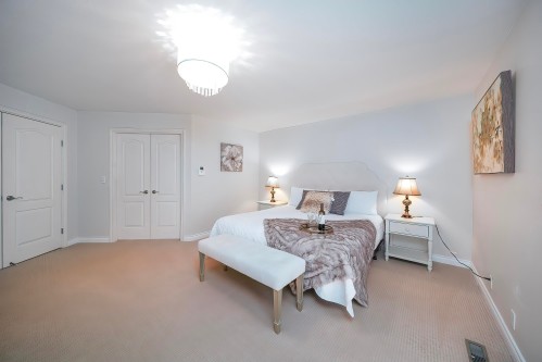 2099 132A Street, Surrey, BC 