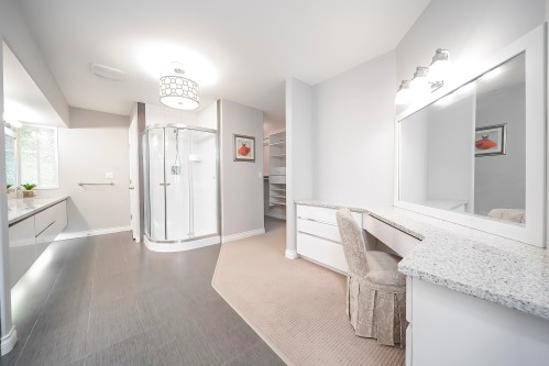 2099 132A Street, Surrey, BC 