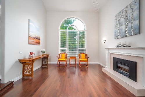 2099 132A Street, Surrey, BC 