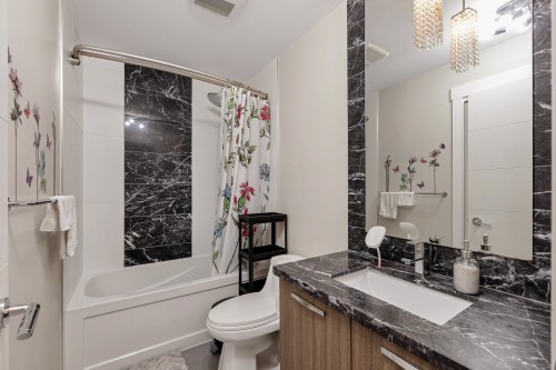 81-6350 142 Street, Surrey, BC 