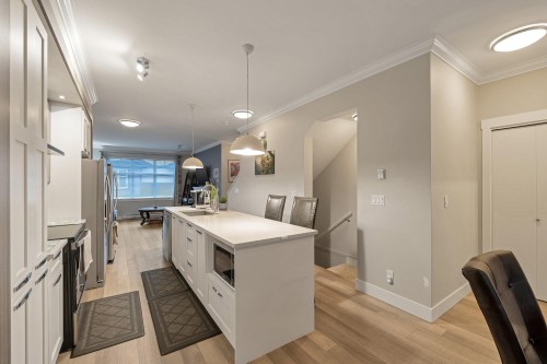 81-6350 142 Street, Surrey, BC 