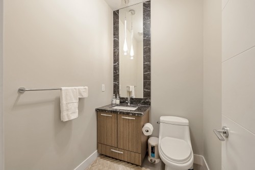 81-6350 142 Street, Surrey, BC 