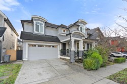 17366 0b Avenue  Surrey, BC V3Z 8L2