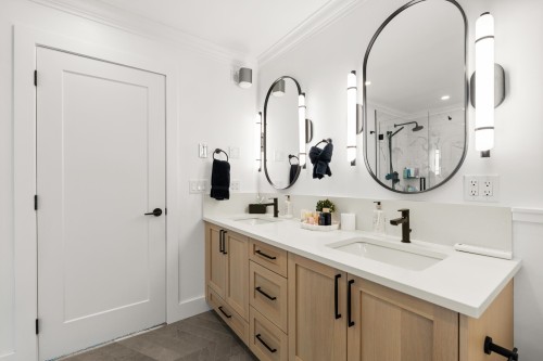 17366 0B Avenue, Surrey, BC 