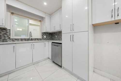 12541 77A Avenue, Surrey, BC 