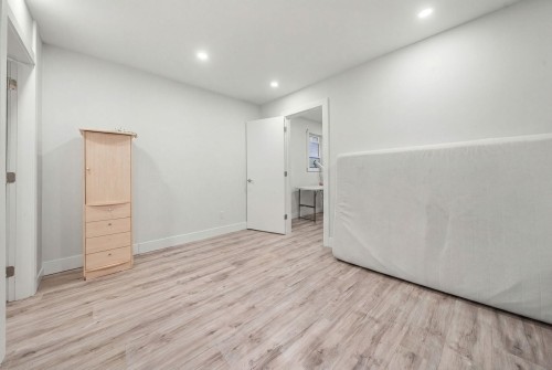 12541 77A Avenue, Surrey, BC 