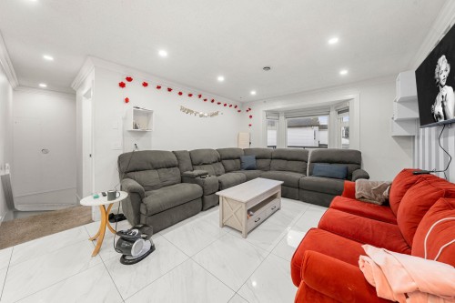 12541 77A Avenue, Surrey, BC 