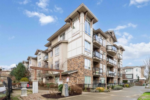 216-20861 83 Avenue  Langley, BC V2Y 0M8