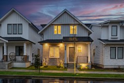 19623 75 Avenue  Langley, BC V2Y 3R9