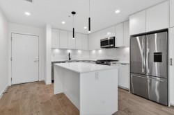 314-8380 200a Street  Langley, BC V2Y 3S5