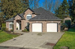 3720 Creekstone Place  Abbotsford, BC V2S 7J7