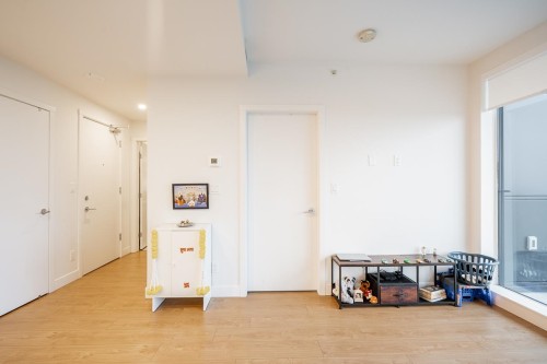 2305-13359 Old Yale Road, Surrey, BC 