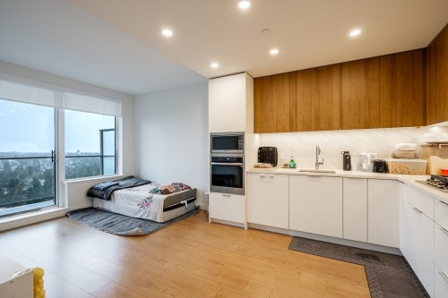 2305-13359 Old Yale Road, Surrey, BC 