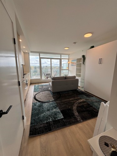 1503-13685 102 Avenue, Surrey, BC 